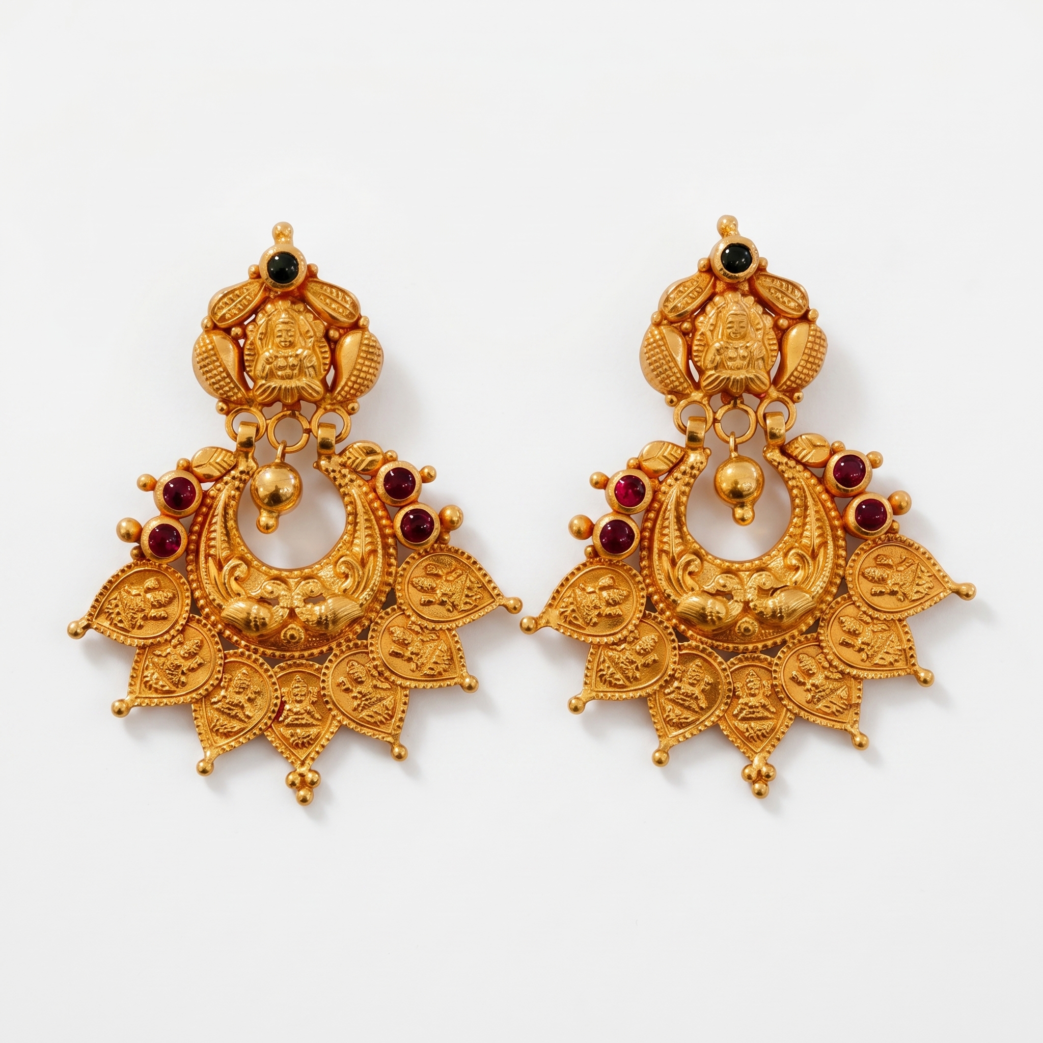 Classic Pearl Drop Chandbali